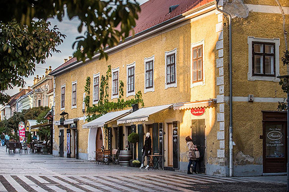 Piroska Apartman Keszthely